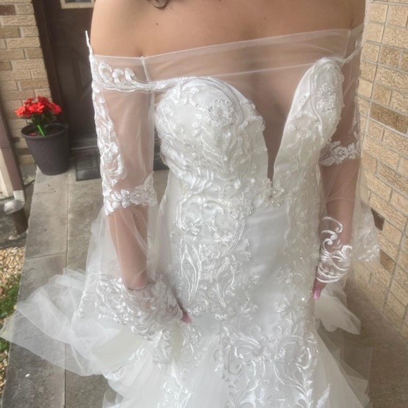 Beautiful weeding dress - Picture 3 of 10